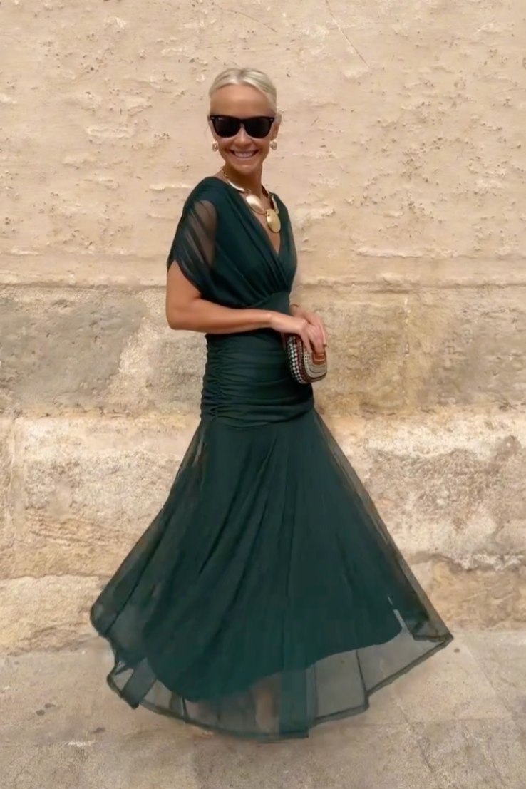 Luisa Dress with V-neck