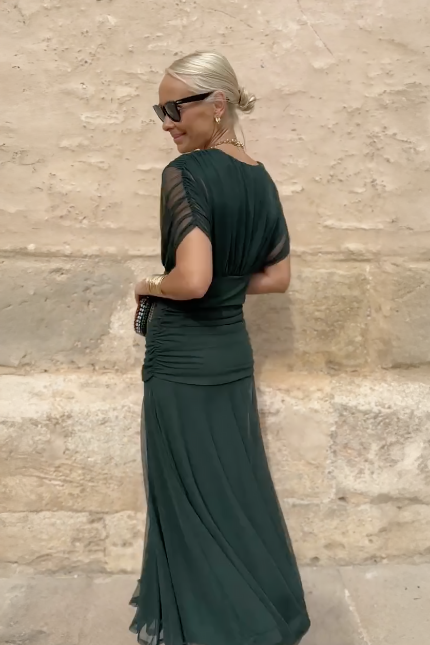 Luisa Dress with V-neck