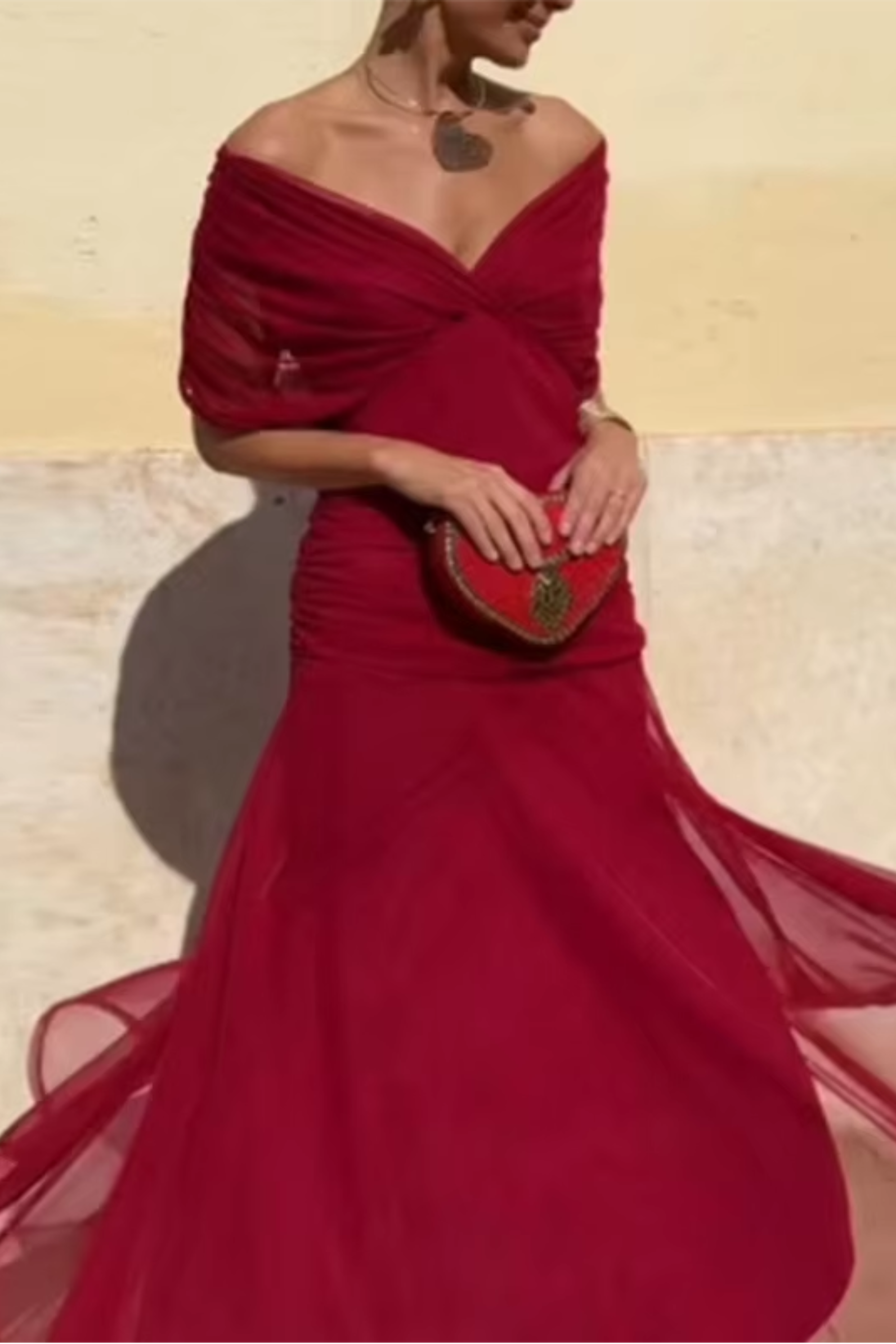 Luisa Dress with V-neck