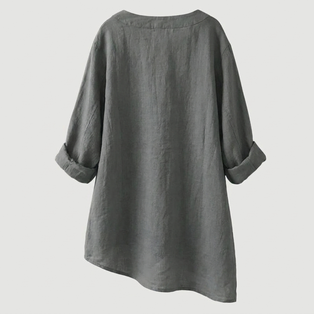RAVENNA – Women’s Oversized Blouse with V-neck and Buttons