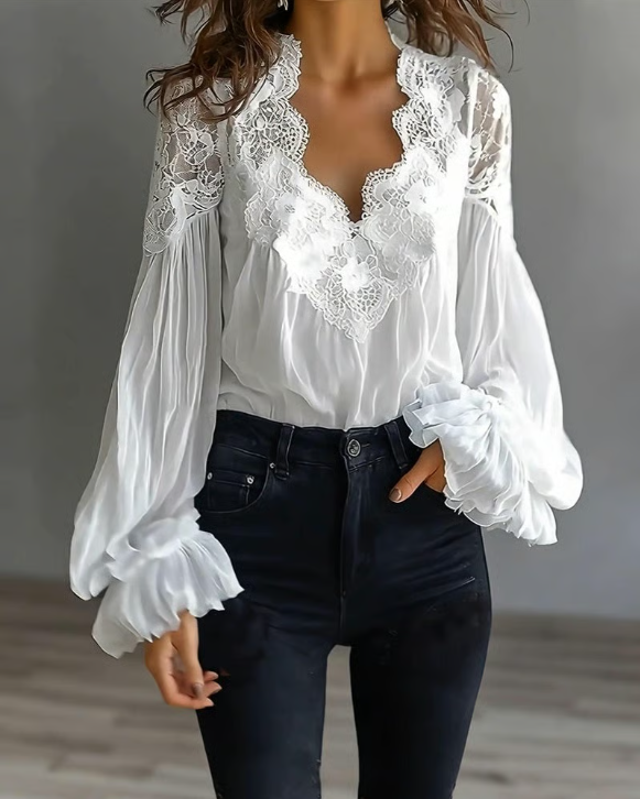 Laceva | Blouse with floral lace and lantern sleeves