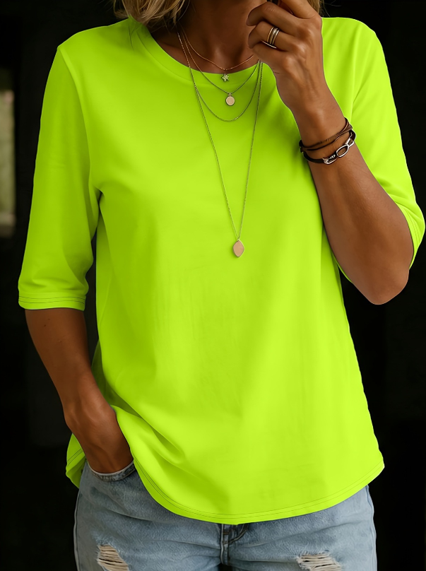 Calvera | Comfort Coverage Tee
