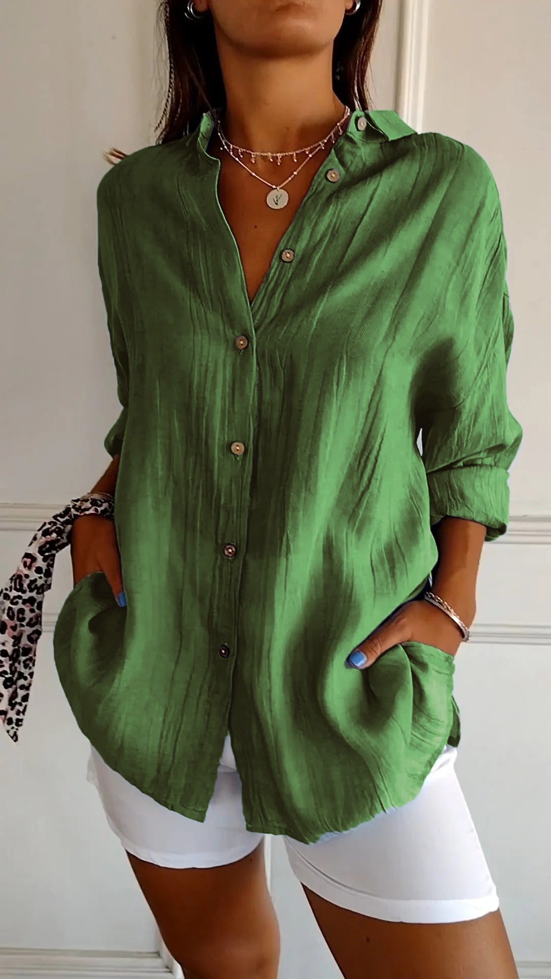 Clara - Elegant Solid Color Commuter Blouse