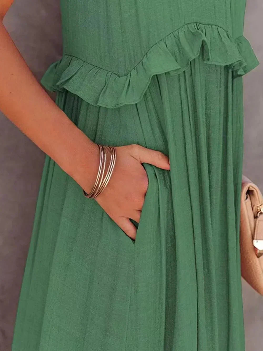 Isla | The Tiered Pocket Maxi